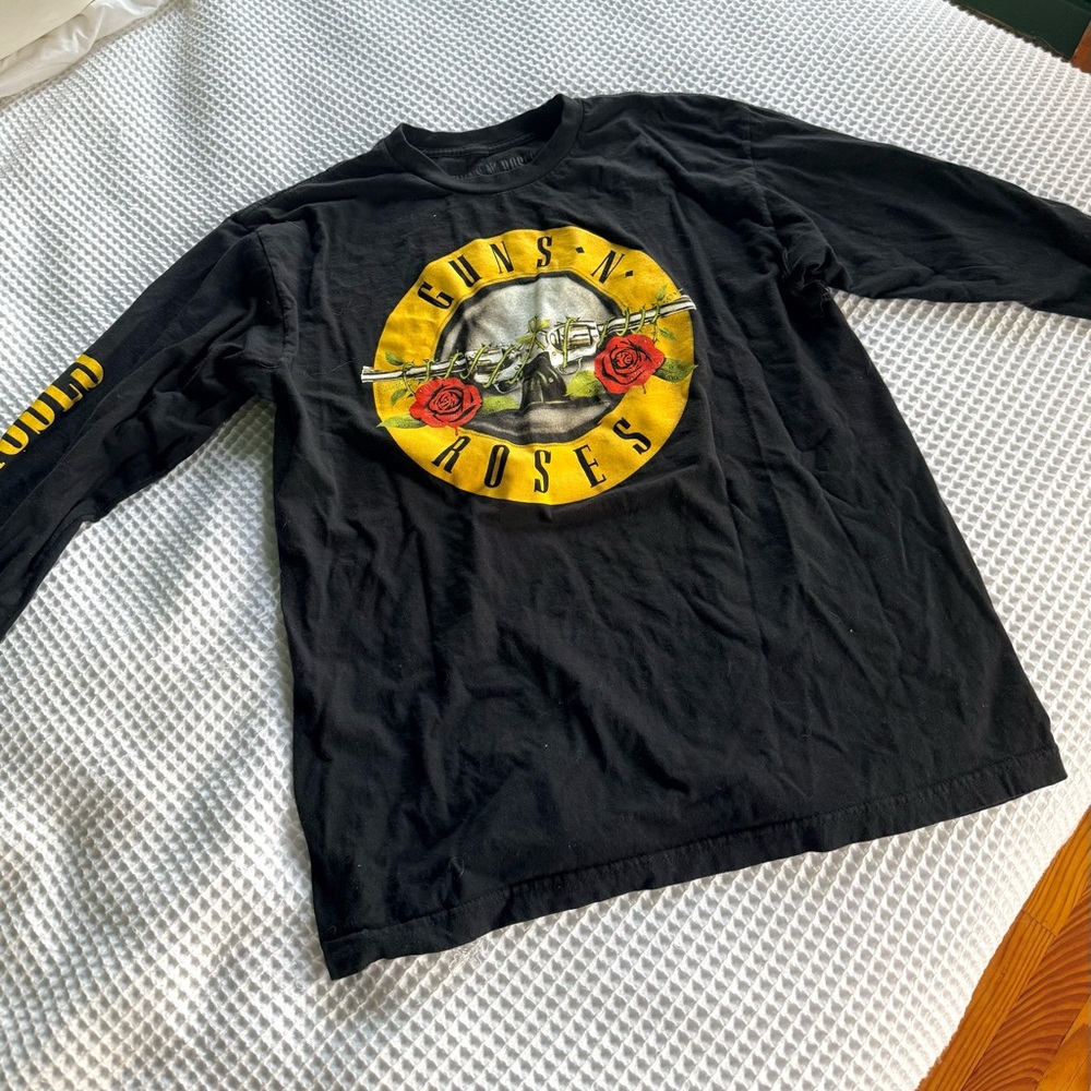 Black Graphic Long Sleeve Shirt